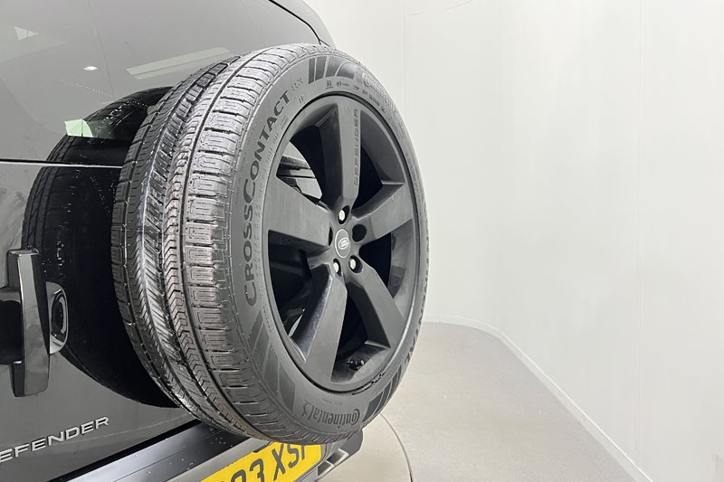 2023 (23) LAND ROVER DEFENDER 5.0 P525 V8 Carpathian Edition 90 3dr Auto 4790304