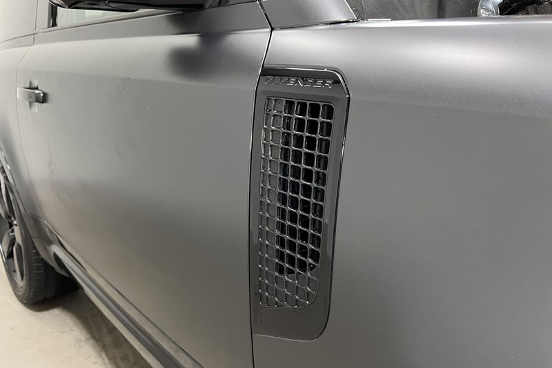 2023 (23) LAND ROVER DEFENDER 5.0 P525 V8 Carpathian Edition 90 3dr Auto 4790309