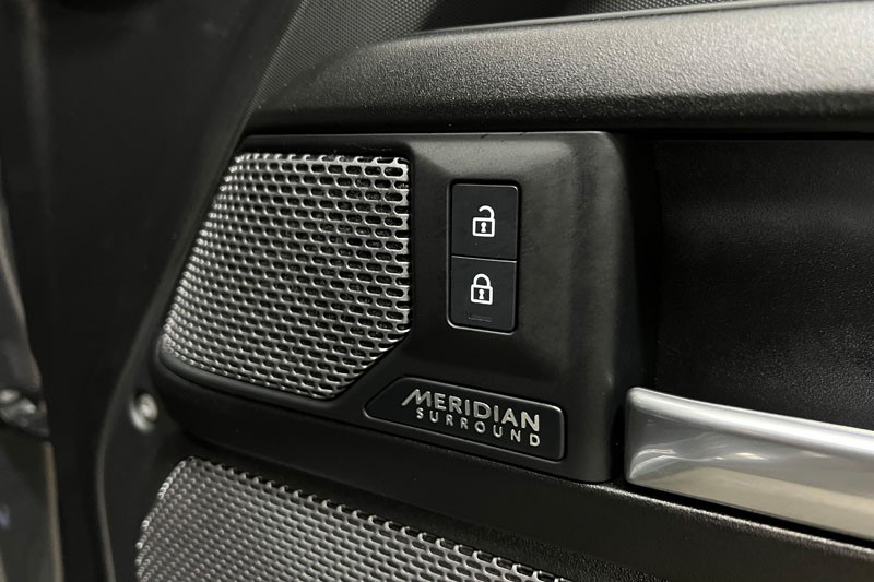 2023 (23) LAND ROVER DEFENDER 5.0 P525 V8 Carpathian Edition 90 3dr Auto 4790270