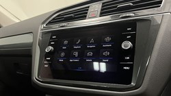 2023 (73) VOLKSWAGEN TIGUAN 2.0 TSI 4Motion Elegance 5dr DSG 4787037