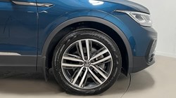 2023 (73) VOLKSWAGEN TIGUAN 2.0 TSI 4Motion Elegance 5dr DSG 4787018