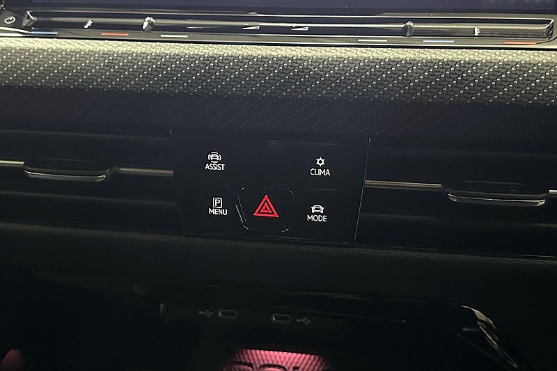 2023 (73) VOLKSWAGEN GOLF 2.0 TSI 320 R 4Motion 5dr DSG 4784324