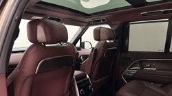 2024 (24) LAND ROVER RANGE ROVER 3.0 D300 Autobiography 4dr Auto 4807406