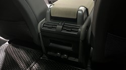 2023 (23) LAND ROVER DEFENDER 3.0 D250 X-Dynamic SE 90 3dr Auto 4795972