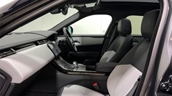 2025 (75) LAND ROVER RANGE ROVER VELAR 2.0 D200 MHEV Dynamic SE 5dr Auto 5420717