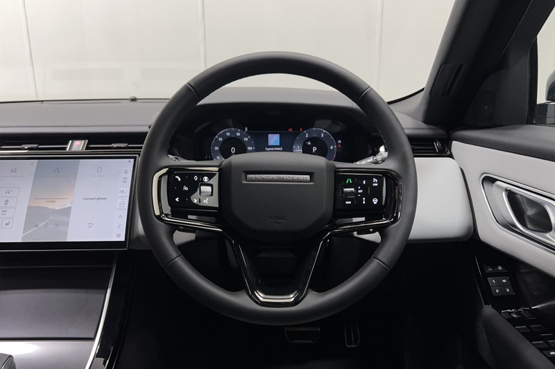 2025 (75) LAND ROVER RANGE ROVER VELAR 2.0 D200 MHEV Dynamic SE 5dr Auto 5420733