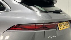 2023 (23) JAGUAR F-PACE 2.0 D200 R-Dynamic SE 5dr Auto AWD 4815610