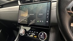 2023 (23) JAGUAR F-PACE 2.0 D200 R-Dynamic SE 5dr Auto AWD 4815589