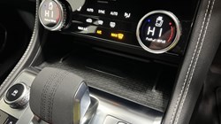 2023 (23) JAGUAR F-PACE 2.0 D200 R-Dynamic SE 5dr Auto AWD 4815588