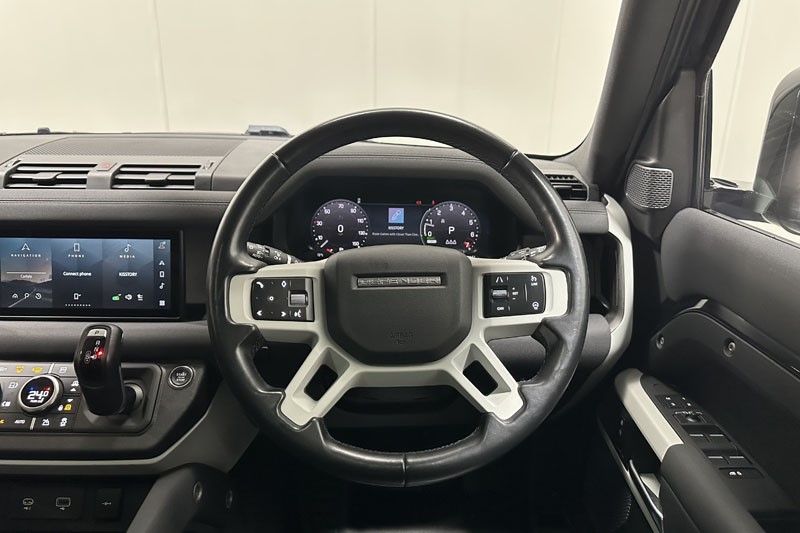 2022 (72) LAND ROVER DEFENDER 2.0 P400e XS Edition 110 5dr Auto 4823025