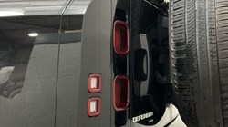 2022 (72) LAND ROVER DEFENDER 2.0 P400e XS Edition 110 5dr Auto 4823057