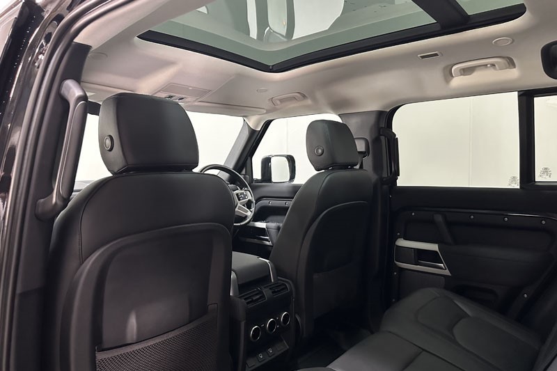 2022 (72) LAND ROVER DEFENDER 2.0 P400e XS Edition 110 5dr Auto 4823051