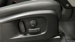 2022 (72) LAND ROVER DEFENDER 2.0 P400e XS Edition 110 5dr Auto 4823029