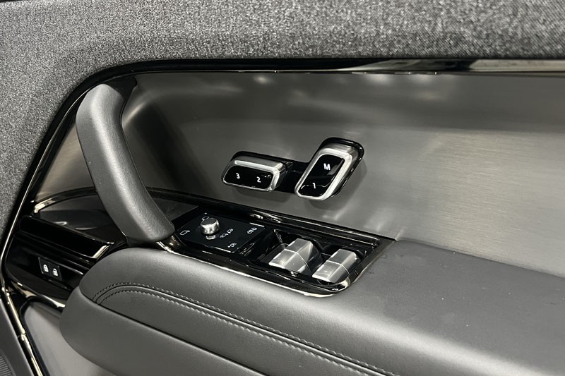 2023 (73) LAND ROVER RANGE ROVER SPORT 3.0 D300 Dynamic SE 5dr Auto 4809047