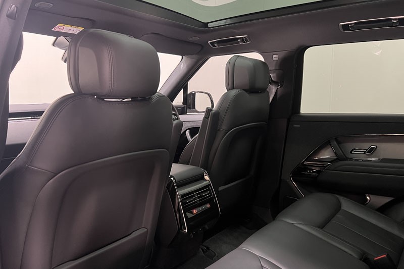 2023 (73) LAND ROVER RANGE ROVER SPORT 3.0 D300 Dynamic SE 5dr Auto 4809071