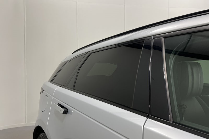 2024 (73) LAND ROVER RANGE ROVER VELAR 2.0 D200 MHEV Dynamic HSE 5dr Auto 4851527