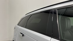 2024 (73) LAND ROVER RANGE ROVER VELAR 2.0 D200 MHEV Dynamic HSE 5dr Auto 4851527