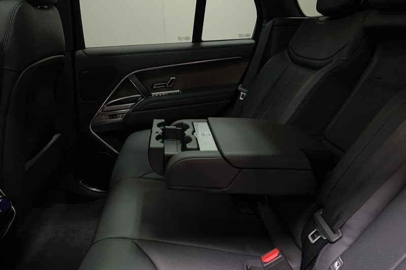 2024 (74) LAND ROVER RANGE ROVER 3.0 D300 SE 4dr Auto 4817769