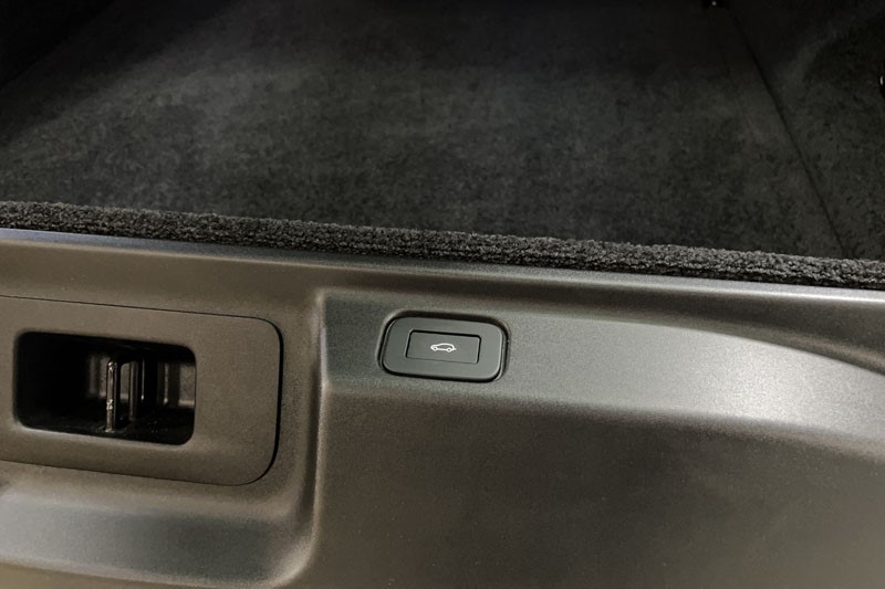 2024 (74) LAND ROVER RANGE ROVER 3.0 D300 SE 4dr Auto 4817772