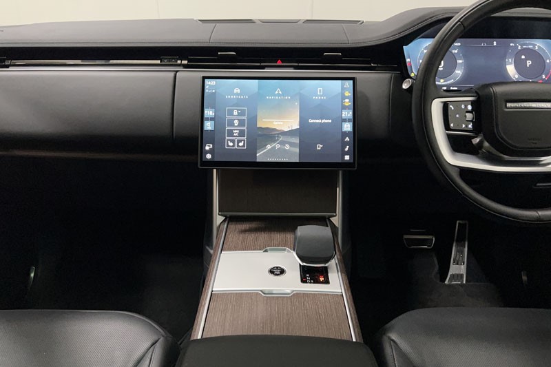 2024 (74) LAND ROVER RANGE ROVER 3.0 D300 SE 4dr Auto 4817740