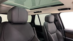2024 (74) LAND ROVER RANGE ROVER 3.0 D300 SE 4dr Auto 4817748