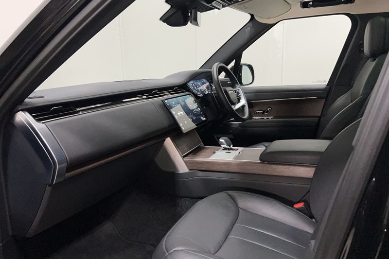 2024 (74) LAND ROVER RANGE ROVER 3.0 D300 SE 4dr Auto 4817763