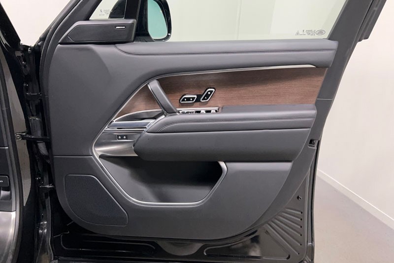 2024 (74) LAND ROVER RANGE ROVER 3.0 D300 SE 4dr Auto 4817743