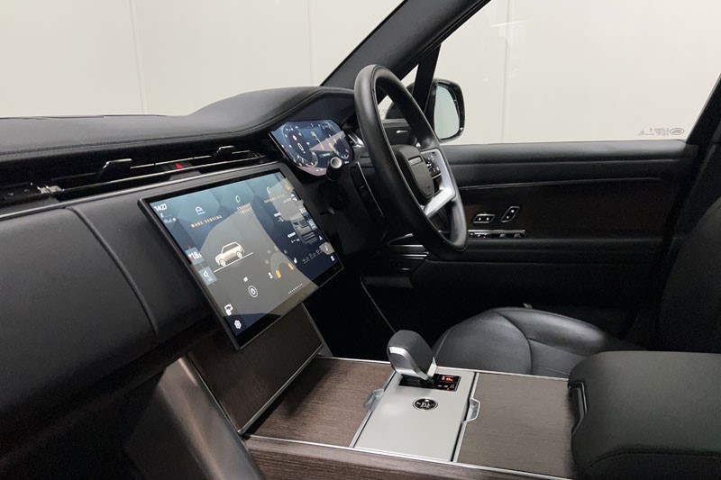 2024 (74) LAND ROVER RANGE ROVER 3.0 D300 SE 4dr Auto 4817764