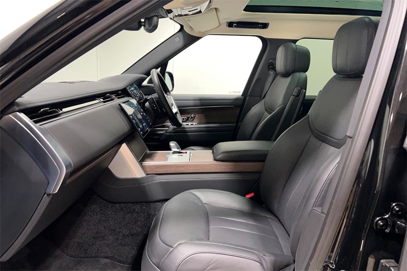 2024 (74) LAND ROVER RANGE ROVER 3.0 D300 SE 4dr Auto 4817733