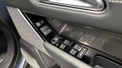 2021 (21) LAND ROVER RANGE ROVER VELAR 2.0 D240 HSE 5dr Auto 4824225