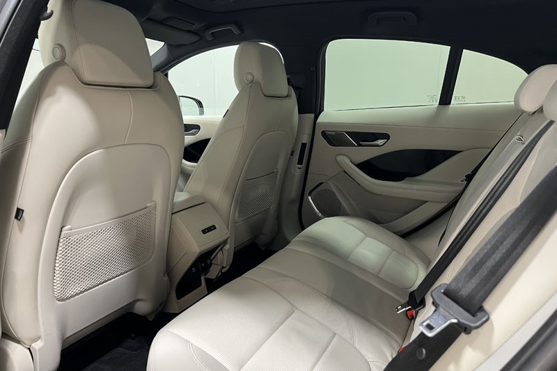 2022 (71) JAGUAR I-PACE 294kW EV400 HSE Black 90kWh 5dr Auto 11kW Charger 4836701