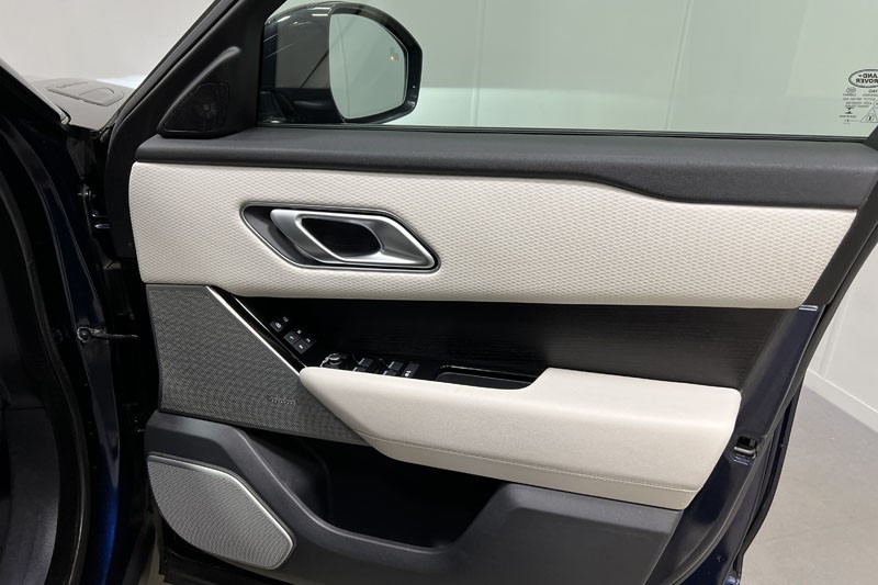 2021 (71) LAND ROVER RANGE ROVER VELAR 3.0 D300 MHEV R-Dynamic SE 5dr Auto 4868251