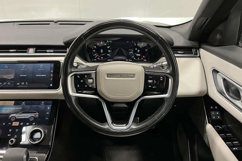 2021 (71) LAND ROVER RANGE ROVER VELAR 3.0 D300 MHEV R-Dynamic SE 5dr Auto 4868249