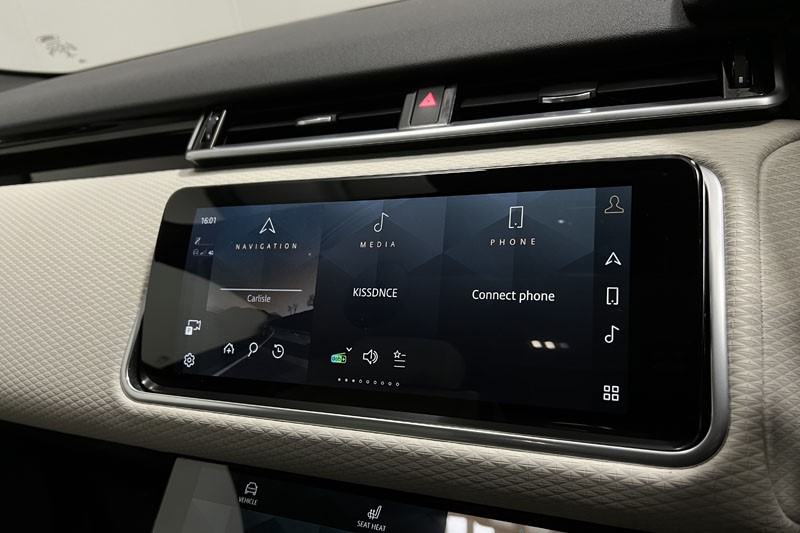 2021 (71) LAND ROVER RANGE ROVER VELAR 3.0 D300 MHEV R-Dynamic SE 5dr Auto 4868268