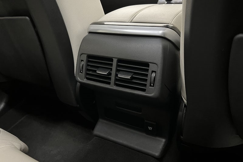 2021 (71) LAND ROVER RANGE ROVER VELAR 3.0 D300 MHEV R-Dynamic SE 5dr Auto 4868250