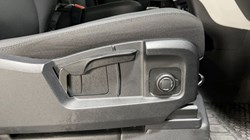 2025 (25) LAND ROVER COMMERCIAL DEFENDER 3.0 D250 Hard Top S Auto 4828351