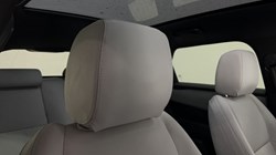 2023 (73) LAND ROVER RANGE ROVER VELAR 2.0 D200 MHEV Dynamic SE 5dr Auto 4828301