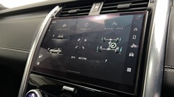 2022 (22) LAND ROVER DISCOVERY 3.0 D300 R-Dynamic SE 5dr Auto 4823876