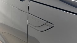 2022 (22) LAND ROVER DISCOVERY 3.0 D300 R-Dynamic SE 5dr Auto 4823900