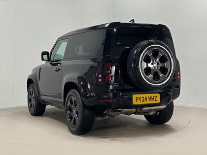 2024 (24) LAND ROVER DEFENDER 3.0 D250 X-Dynamic HSE 90 3dr Auto