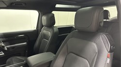 2024 (24) LAND ROVER DEFENDER 3.0 D250 X-Dynamic HSE 90 3dr Auto 4841463