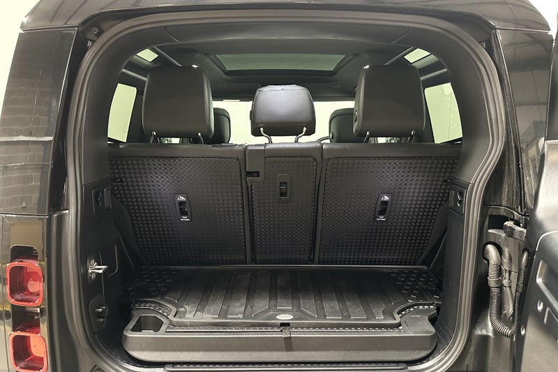 2024 (24) LAND ROVER DEFENDER 3.0 D250 X-Dynamic HSE 90 3dr Auto 4841465