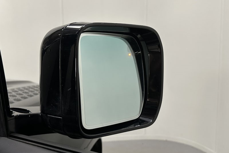 2024 (24) LAND ROVER DEFENDER 3.0 D250 X-Dynamic HSE 90 3dr Auto 4841443