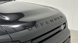 2024 (24) LAND ROVER DEFENDER 3.0 D250 X-Dynamic HSE 90 3dr Auto 4841475