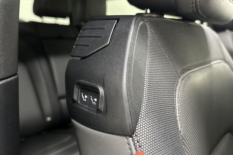 2024 (24) LAND ROVER DEFENDER 3.0 D250 X-Dynamic HSE 90 3dr Auto 4841447