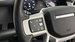 2024 (24) LAND ROVER DEFENDER 3.0 D250 X-Dynamic HSE 90 3dr Auto 4841448