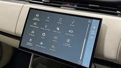 2024 (24) LAND ROVER RANGE ROVER 3.0 D300 SE 4dr Auto 4842578