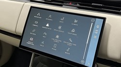 2024 (24) LAND ROVER RANGE ROVER 3.0 D300 SE 4dr Auto 4842577