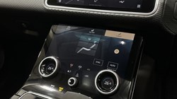 2021 (21) LAND ROVER RANGE ROVER VELAR 2.0 D200 SE 5dr Auto 4841932