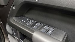 2025 (25) LAND ROVER DEFENDER 4.4 P635 Octa 110 5dr Auto 4840295